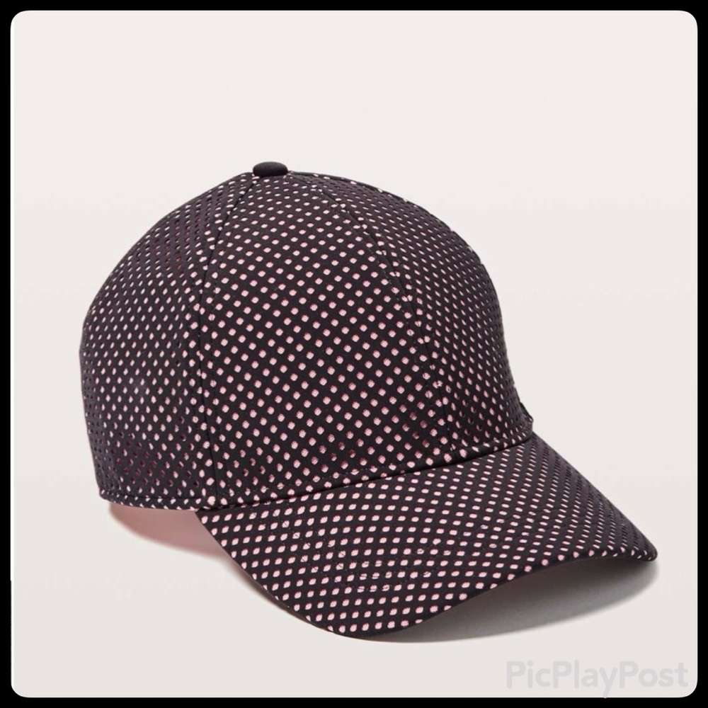 Lululemon Baller Hat Breeze
